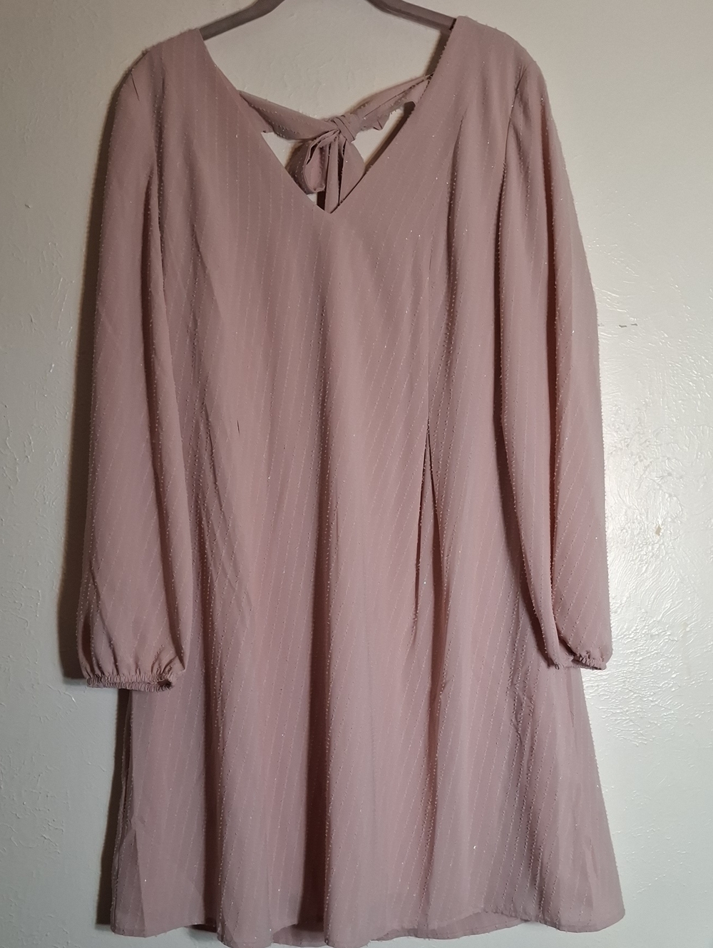 INC International Concepts Dusty Pink V‑Neck Long‑Sleeve Bow Back Dress